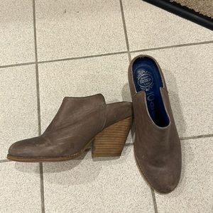 Jeffrey Campbell heeled slides